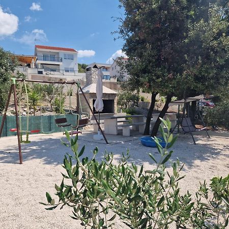 Apartments Ilak Trogir Ngoại thất bức ảnh