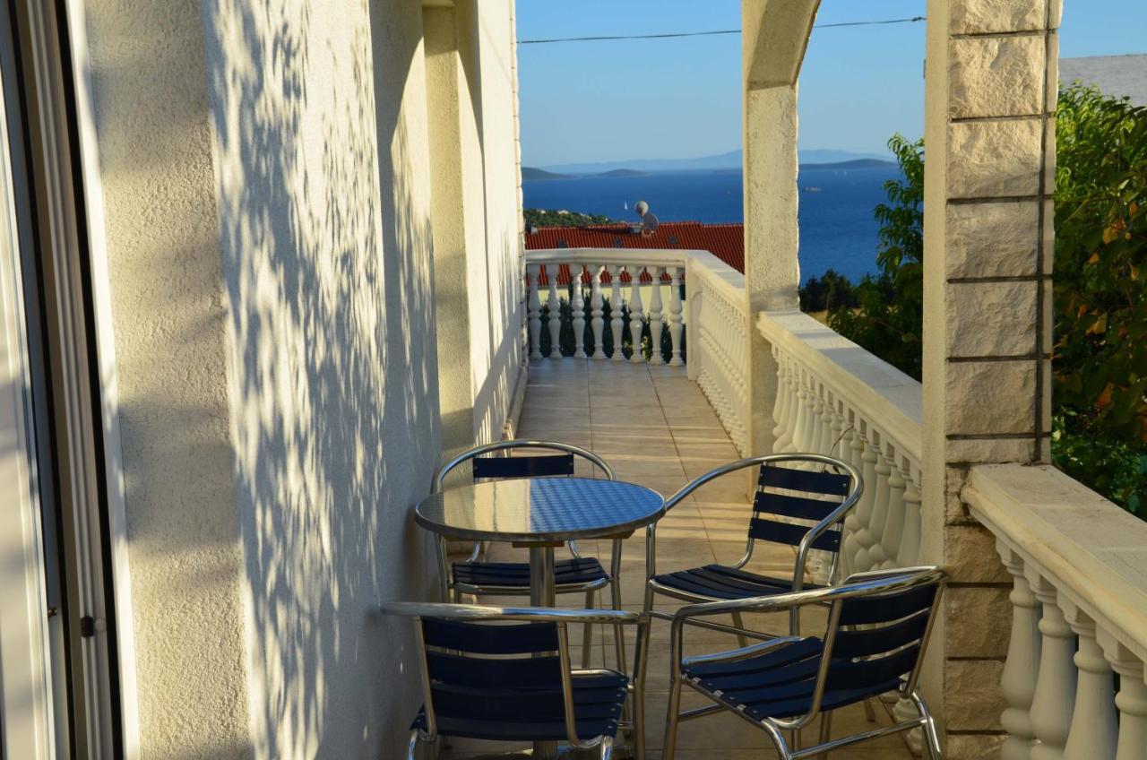 Apartments Ilak Trogir Ngoại thất bức ảnh