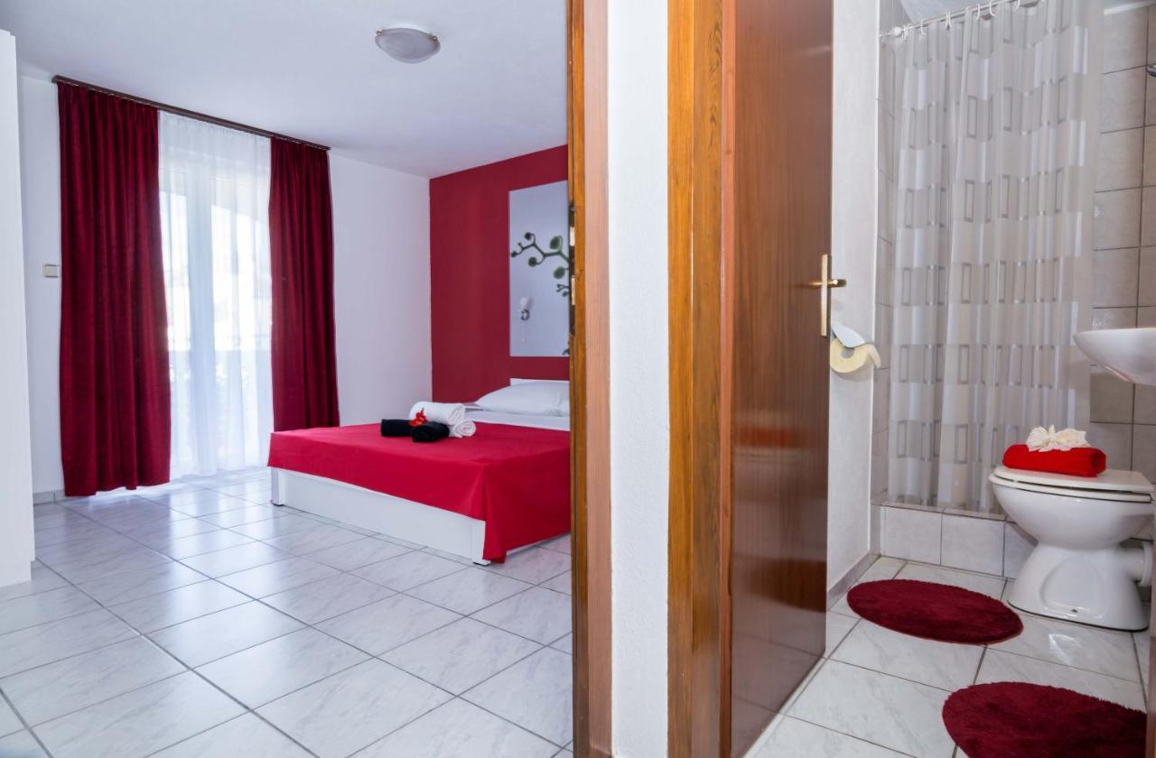 Apartments Ilak Trogir Ngoại thất bức ảnh
