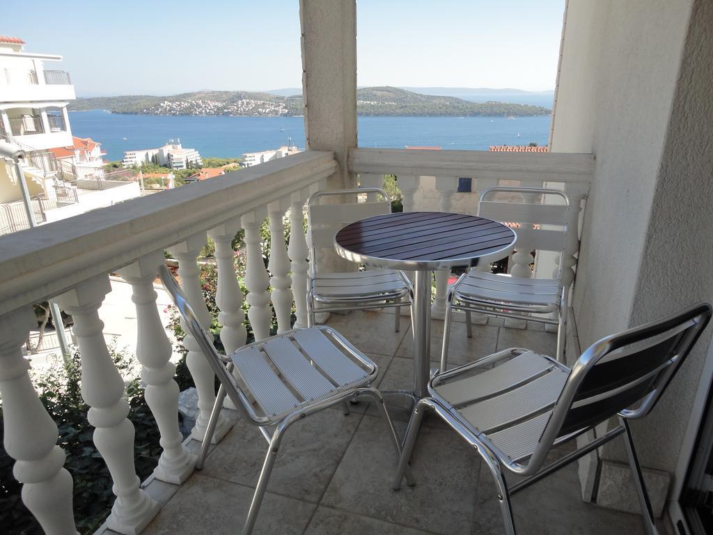 Apartments Ilak Trogir Phòng bức ảnh