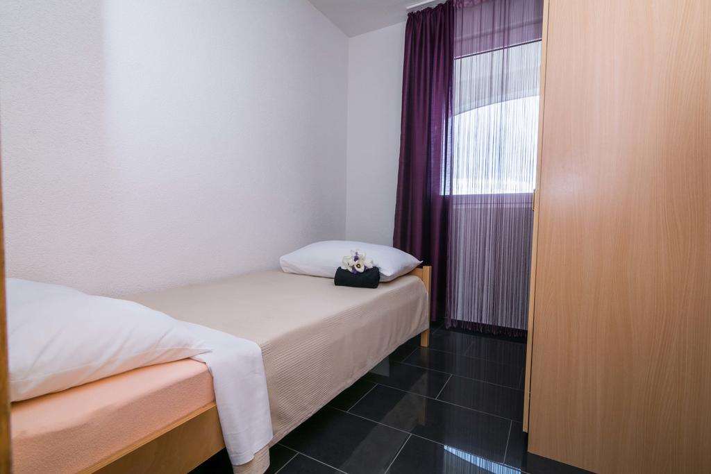 Apartments Ilak Trogir Ngoại thất bức ảnh